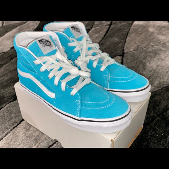 New Hi Top Vans - Picture 4 of 6